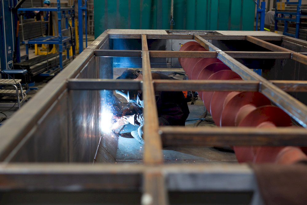 ANG, uw specialist in containers op maat!